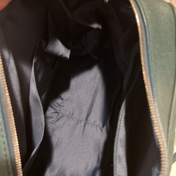 Large Chanel handbag, pet & smoke free home. Wore it a handful of times. - Picture 5 of 12